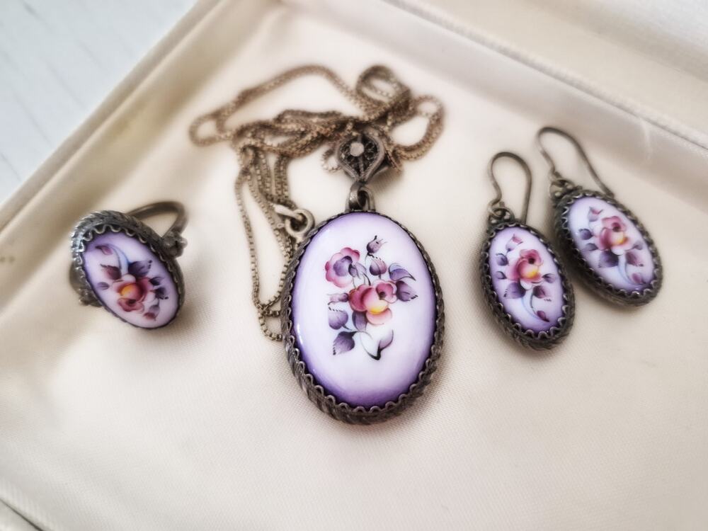 Vintage Rostov Finift Reversible Jewelry Set